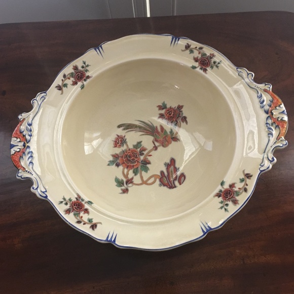 Footed covered vegetable bowl Royal Venton Ware by John Steventon & Sons Ltd - Picture 5 of 10